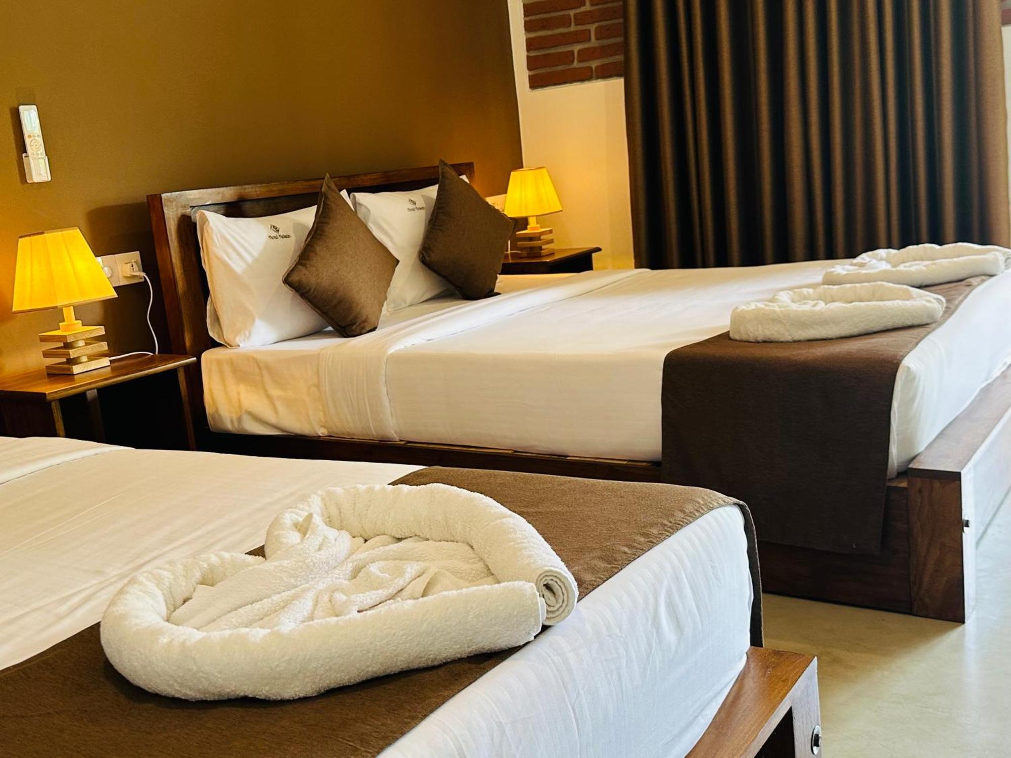 Hotel Heladiv Anuradhapura Εξωτερικό φωτογραφία