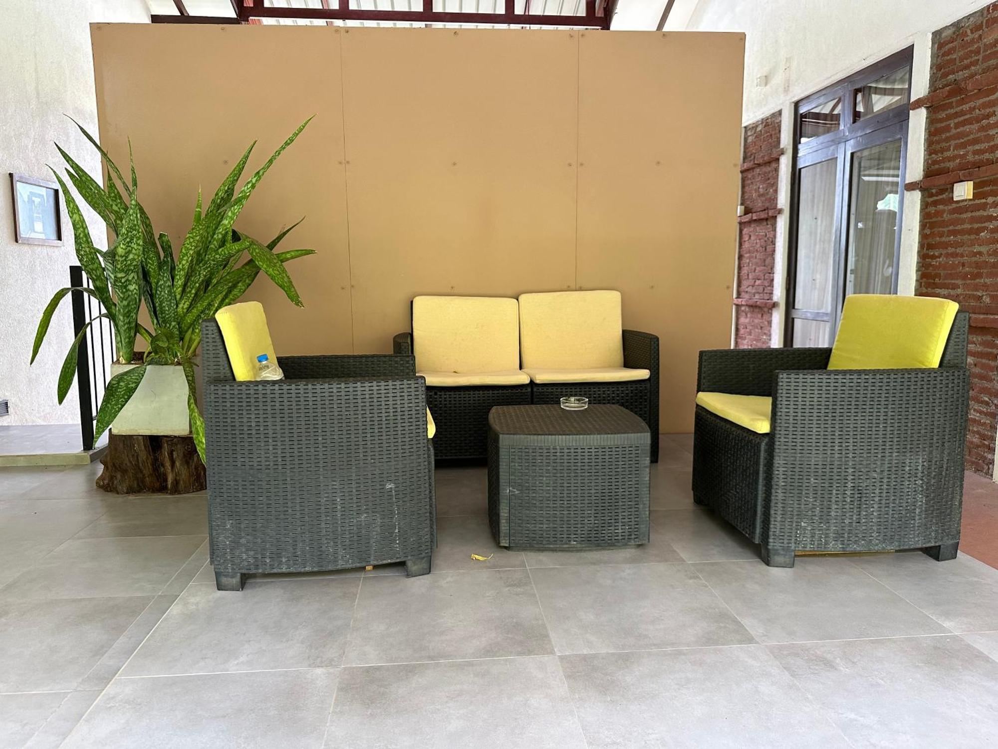 Hotel Heladiv Anuradhapura Εξωτερικό φωτογραφία